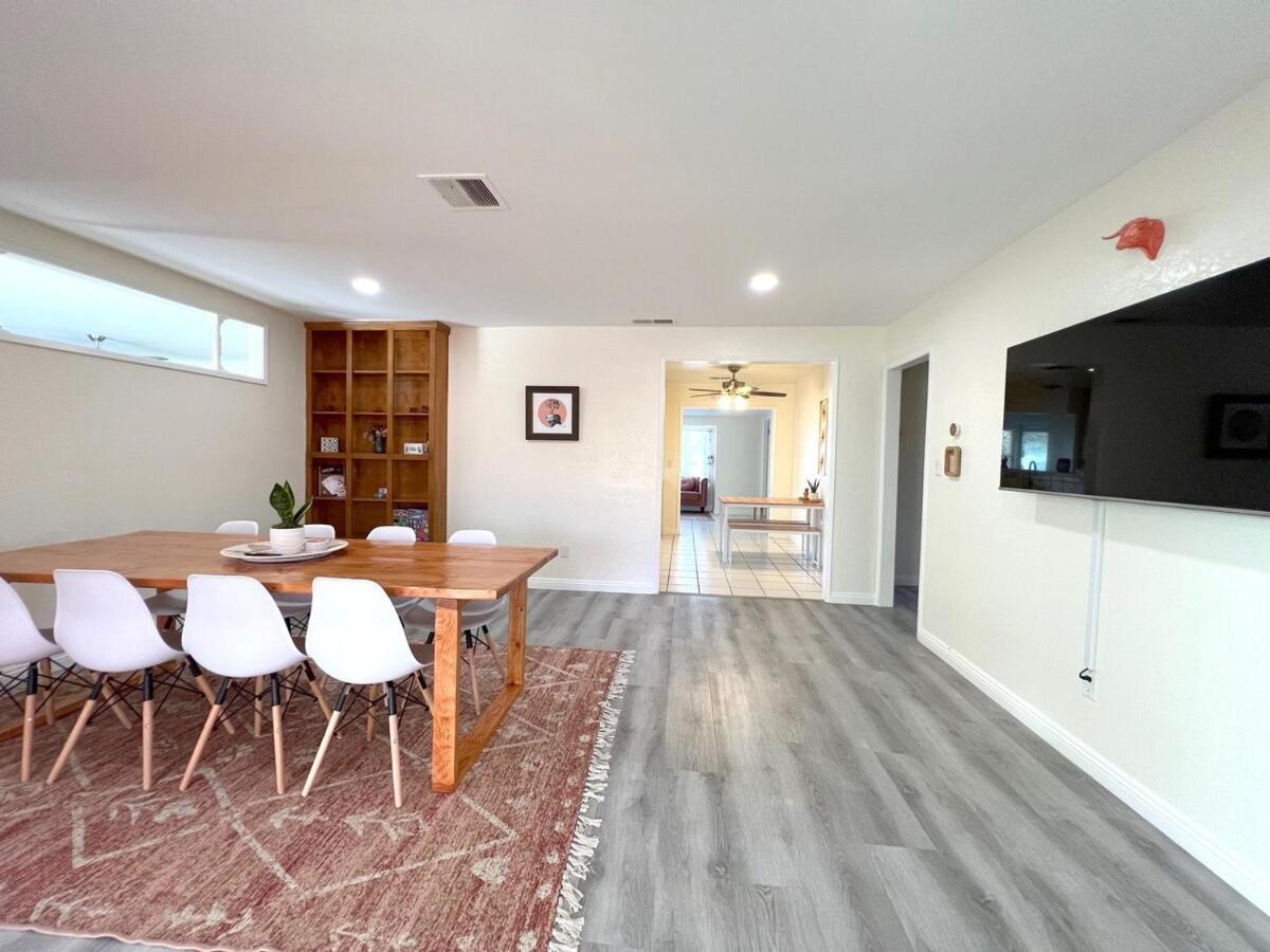 Pet Friendly Starburst House Villa Yucca Valley Exteriör bild