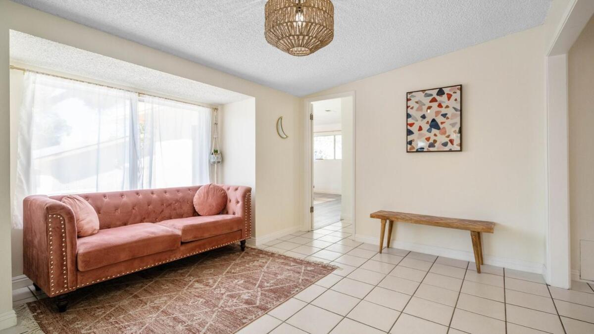 Pet Friendly Starburst House Villa Yucca Valley Exteriör bild